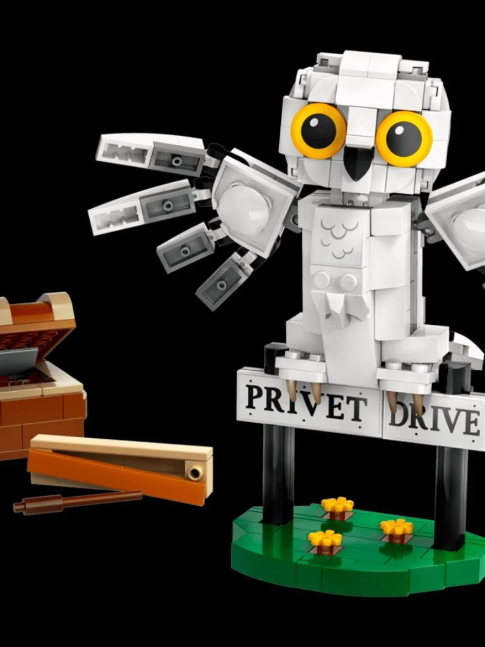 New & Sealed Lego Harry Potter Hedwig at 4 Privet Drive Owl Set 76425